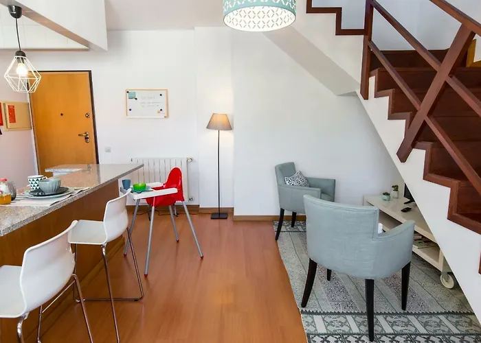 アパート Sunset Relaxing With Terrace, Parking & Bikes ポルト