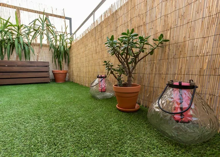 Sunset Relaxing With Terrace, Parking & Bikes アパート *