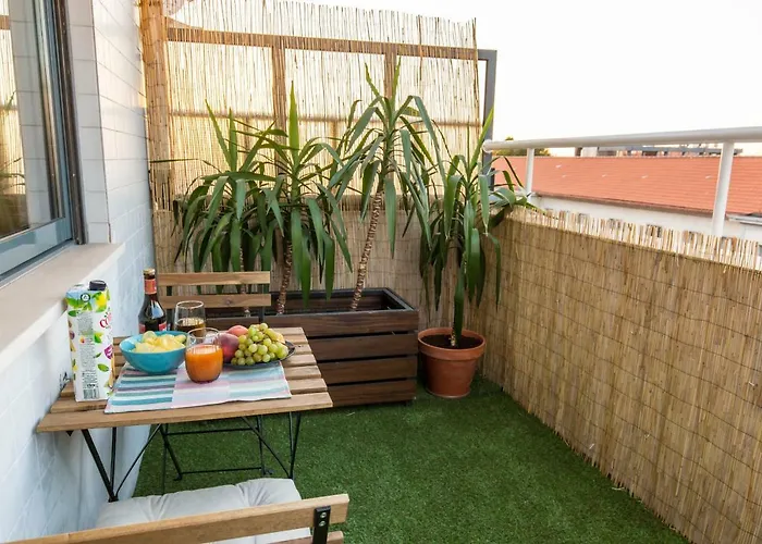 Sunset Relaxing With Terrace, Parking & Bikes * ポルト