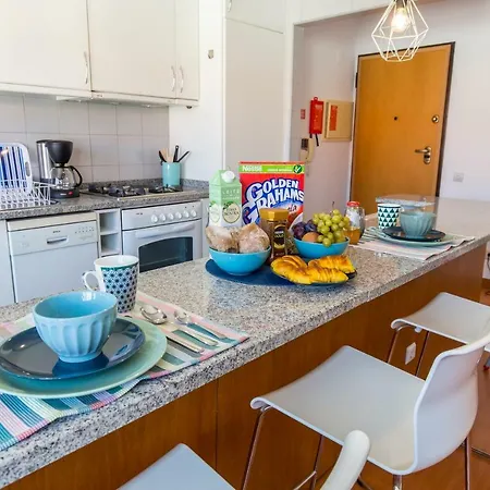 Sunset Relaxing With Terrace, Parking & Bikes Appartamento *