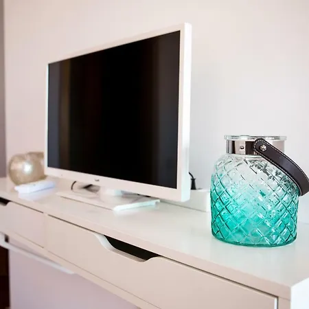 Апартаменты Sunset Relaxing With Terrace, Parking & Bikes Порту