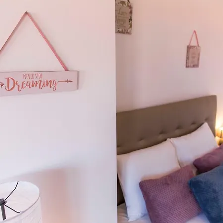 Апартаменты Sunset Relaxing With Terrace, Parking & Bikes Порту