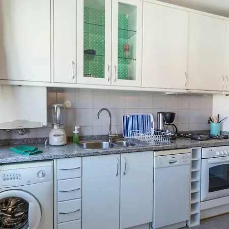 Sunset Relaxing With Terrace, Parking & Bikes Апартаменты *