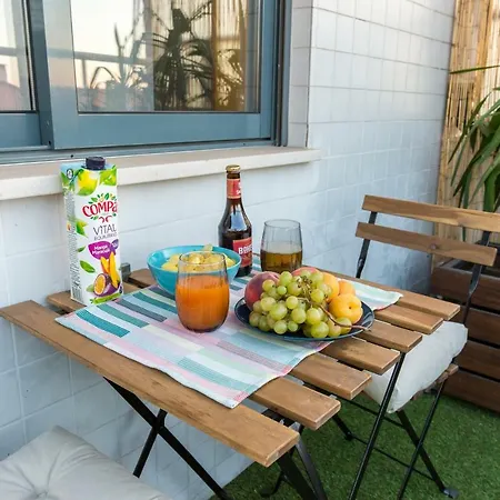 アパート Sunset Relaxing With Terrace, Parking & Bikes *