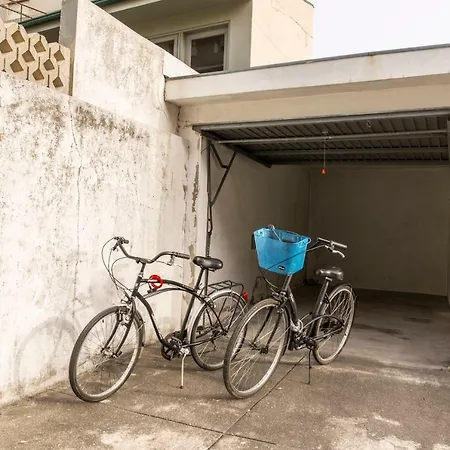 Sunset Relaxing With Terrace, Parking & Bikes