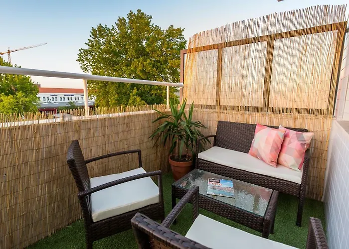 Sunset Relaxing With Terrace, Parking & Bikes