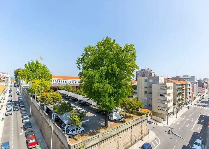 Sunset Relaxing With Terrace, Parking & Bikes * Порту