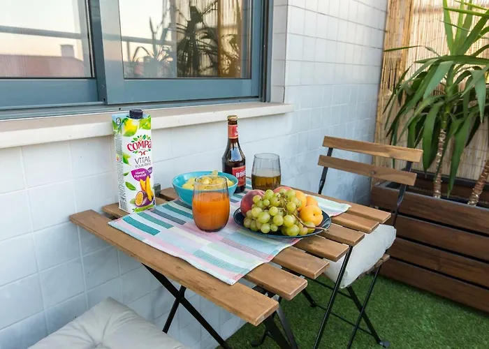 Апартаменты Sunset Relaxing With Terrace, Parking & Bikes *