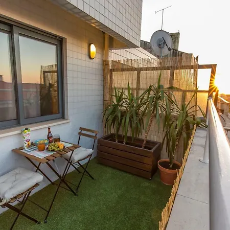 Sunset Relaxing With Terrace, Parking & Bikes Apartament *
