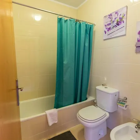 Sunset Relaxing With Terrace, Parking & Bikes Apartament